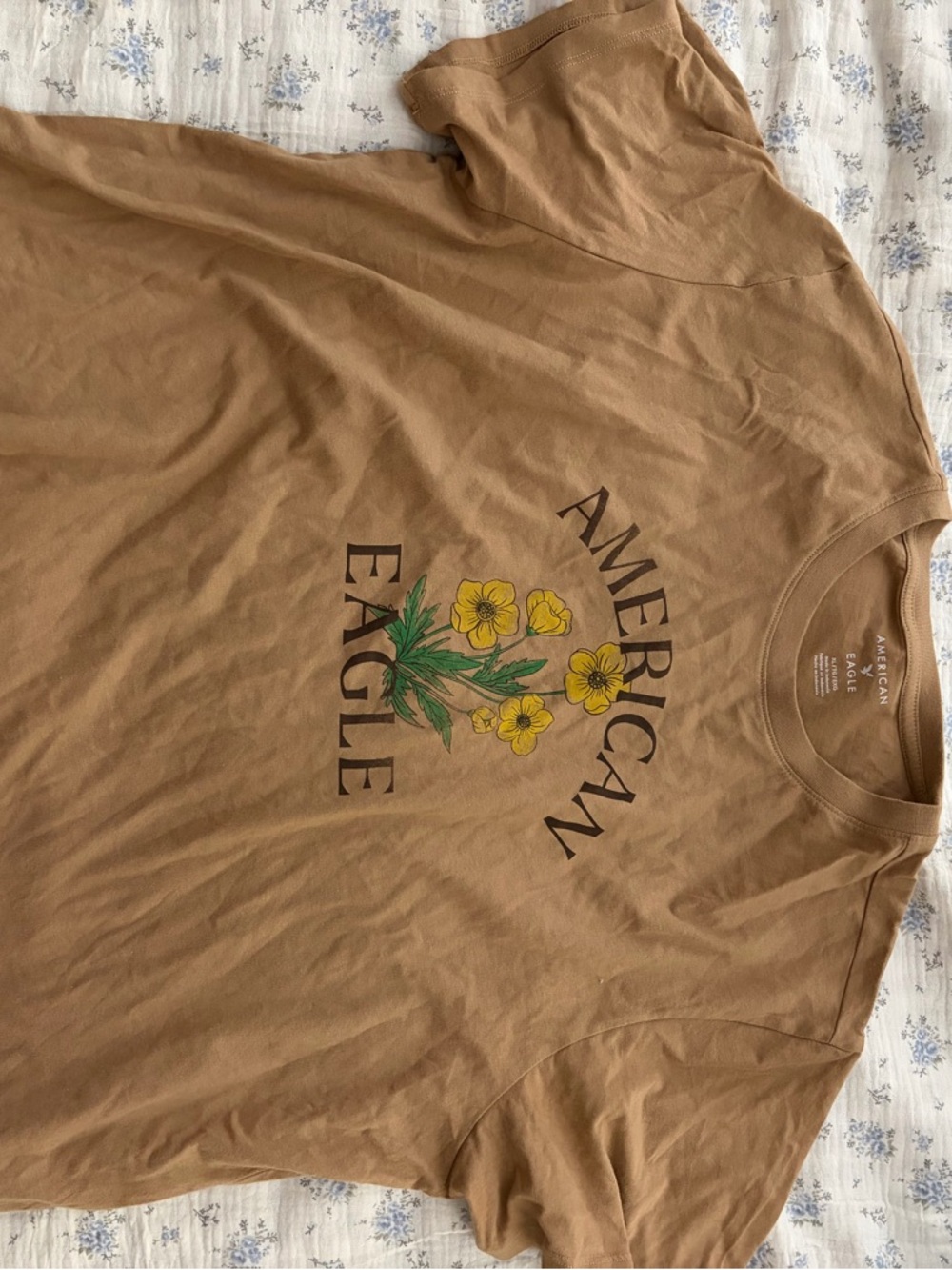 American Eagle Outfitters Brown Tee with Yellow Floral Graphic
